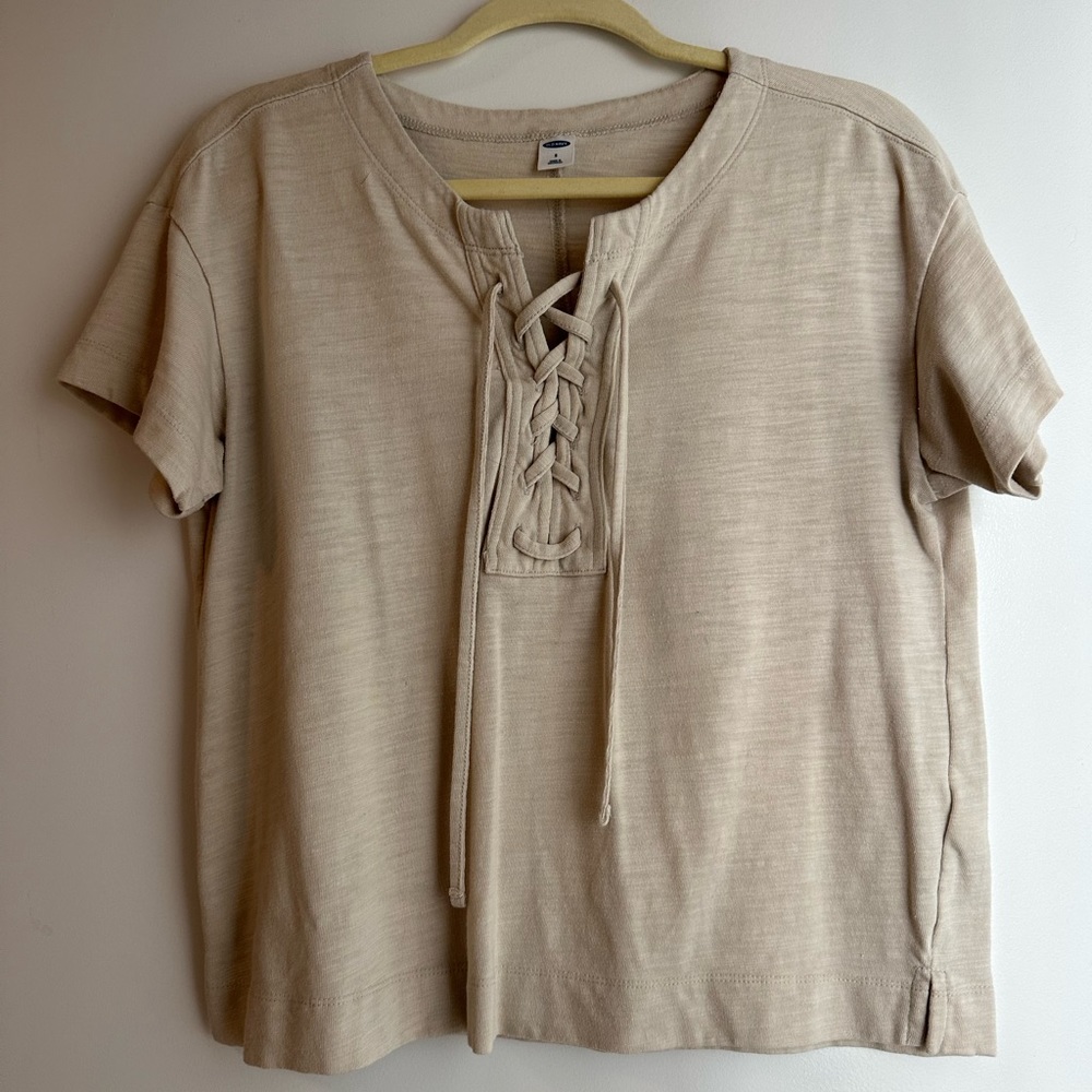 Laced up tee shirt